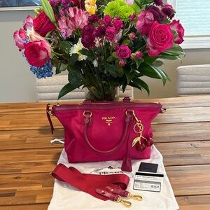 Authentic Prada Borsa Mano Ibisco Tessuto Purse with Strap